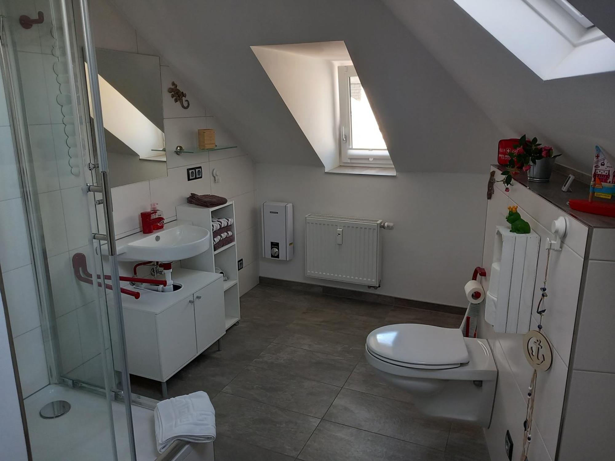 Ferienwohnung Im Roten Haus, Die Therme Ist Fusslaeufig In Wenigen Minuten Erreichbar 巴特埃姆斯 外观 照片